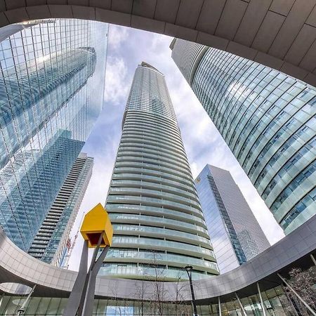 Stunning View At Ice Condos Toronto Exterior photo