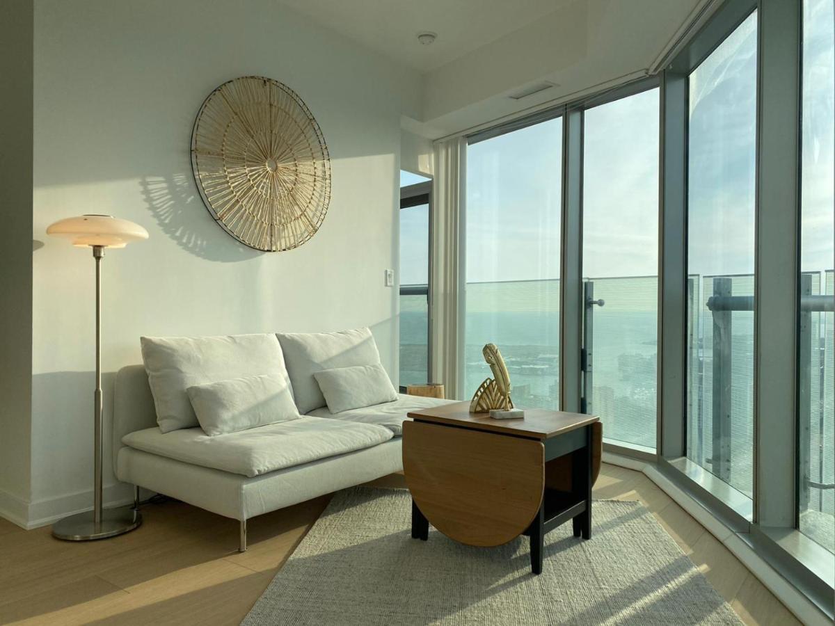 Stunning View At Ice Condos Toronto Exterior photo